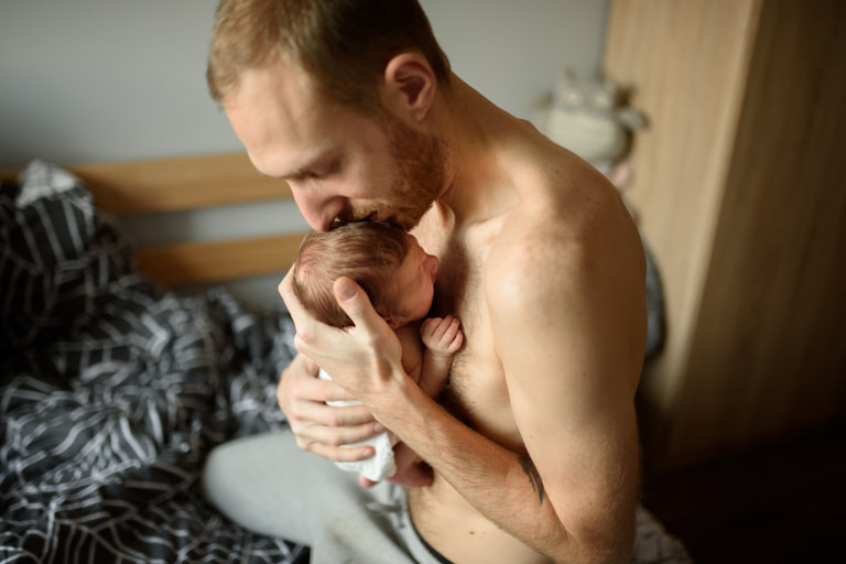 F0330 - The Power of Hugs_ Skin-to-Skin Contact Makes a Difference