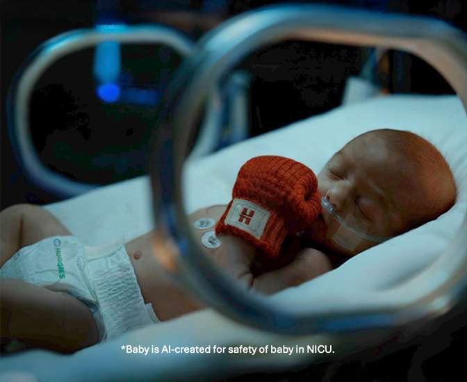 Huggies_NICU-Baby-120325_1430_05549